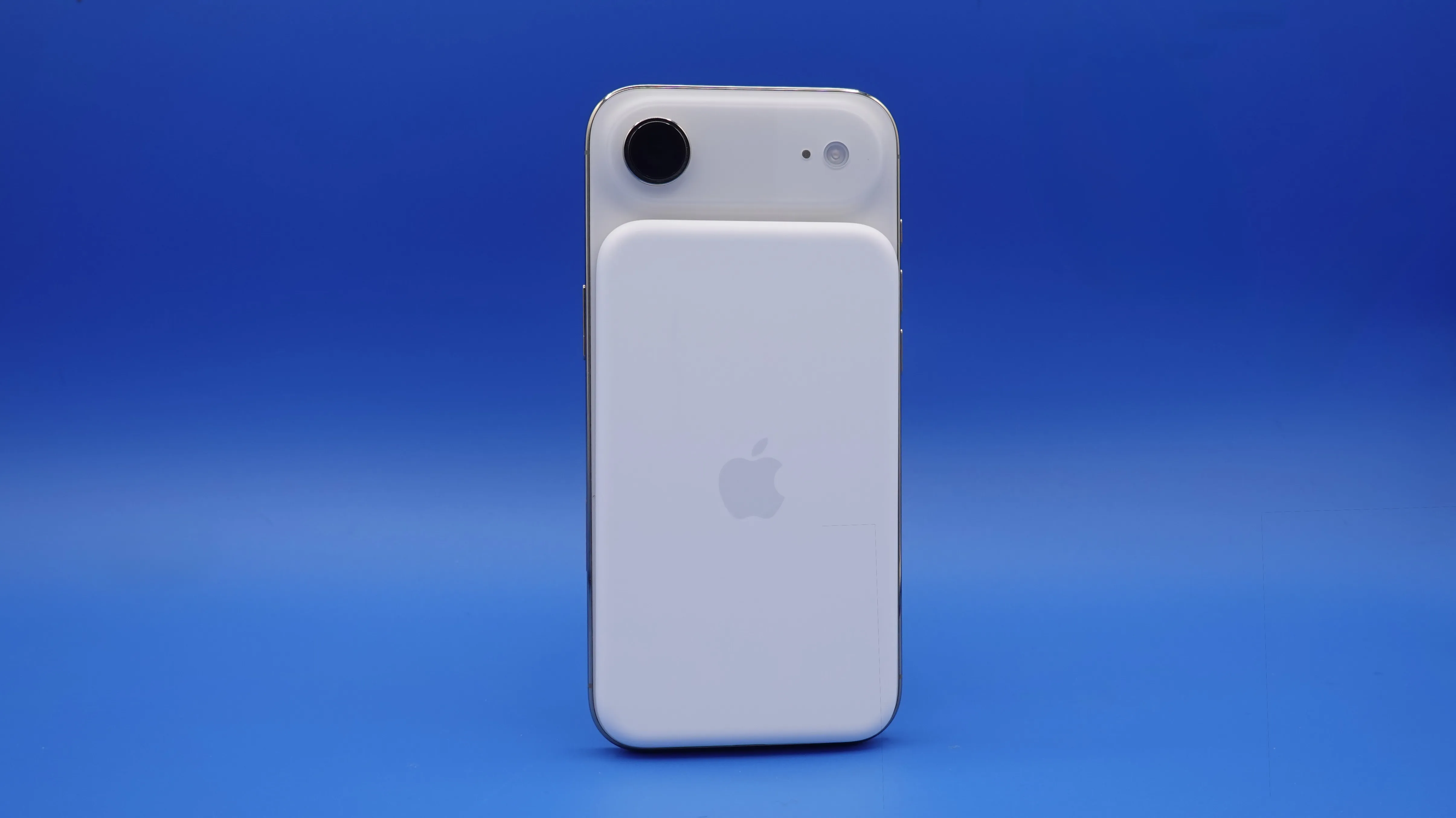 باتری MagSafe آیفون ایر